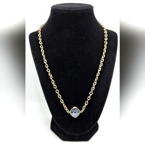 ❤️5/$19❤️ Artisan Brass Gold Light Amethyst Carved Station Necklace